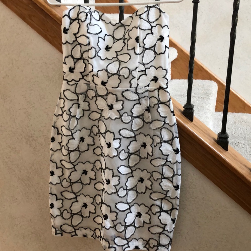 Boutique Floral Dress NEVER WORN